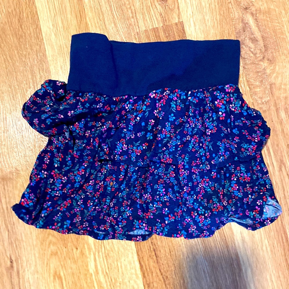 OshKosh Bgosh baby skirt, 12-18m